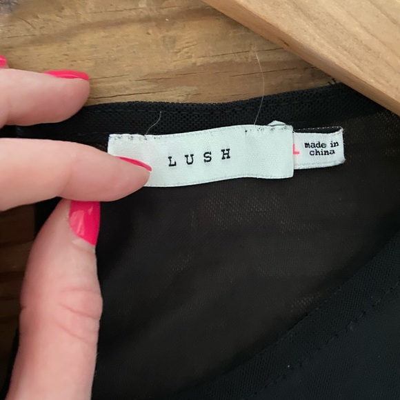 🖤 🌞Super Cute Summer Jumpsuit 🌞 🖤 - Picture 4 of 8